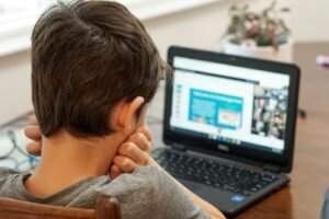Best Budget Laptops for Students: A No-Nonsense Buying Guide