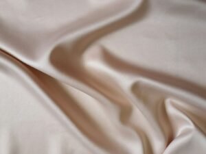 Do Silk Pillowcases Actually Help Your Hair and Skin? A Buying Guide